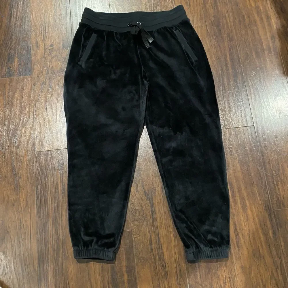 Athleta Double Cozy Karma black Recover Joggers sweatpants